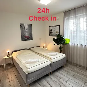 Modern Living Kueche Netflix Inklusive Lage Nuremberg
