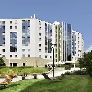 4* Hotel Novina Suedwestpark